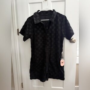 Remi and Friends Women’s Black Checkered Terry Romper. Size Small